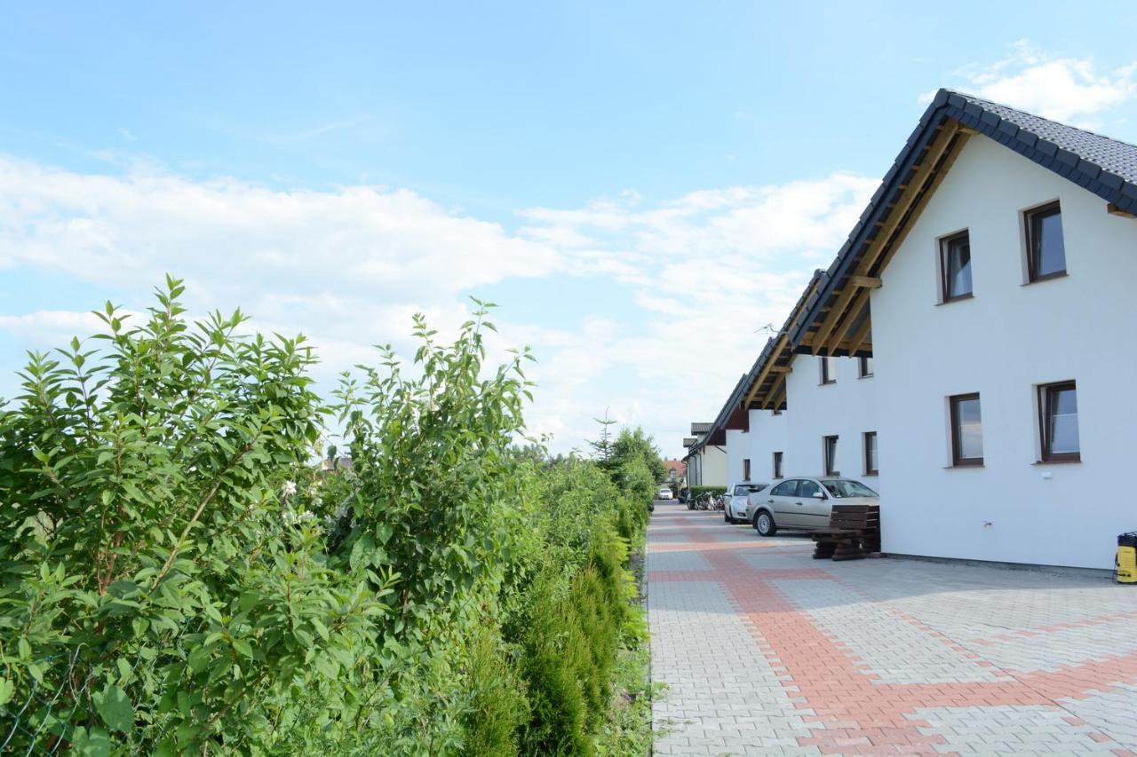 Osrodek Wypoczynkowy Swallow Grzybowo  Exterior photo